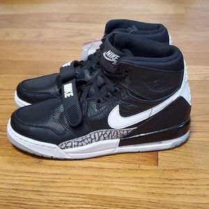 NEW Jordan Legacy 312